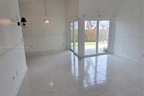 House in Homestead, Florida 2 bedrooms, 93.92 sq.m. № 1820333 - photo 8