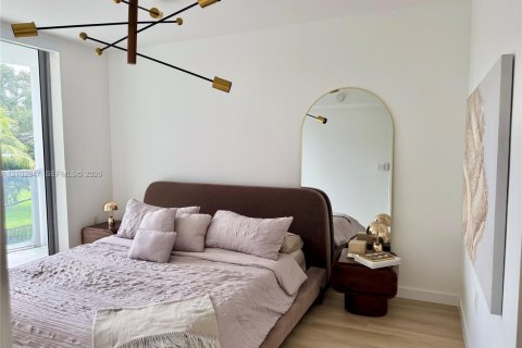 Copropriété à vendre à North Miami Beach, Floride: 2 chambres, 101.91 m2 № 2409037 - photo 4