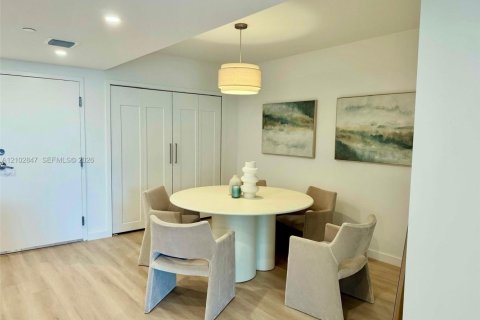 Copropriété à vendre à North Miami Beach, Floride: 2 chambres, 101.91 m2 № 2409037 - photo 14