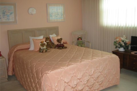 Condo in Bradenton, Florida, 2 bedrooms  № 1635805 - photo 14