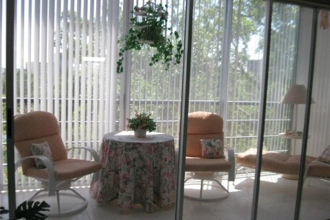 Condo in Bradenton, Florida, 2 bedrooms  № 1635805 - photo 17
