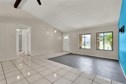 House in Altamonte Springs, Florida 3 bedrooms, 152.45 sq.m. № 1857842 - photo 3