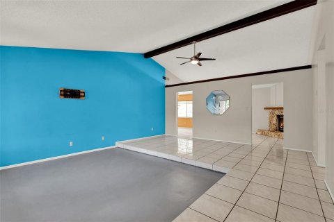House in Altamonte Springs, Florida 3 bedrooms, 152.45 sq.m. № 1857842 - photo 5