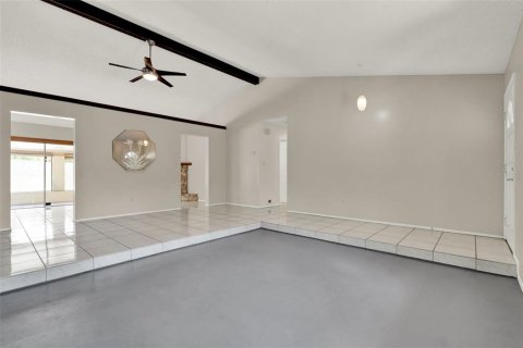 House in Altamonte Springs, Florida 3 bedrooms, 152.45 sq.m. № 1857842 - photo 4