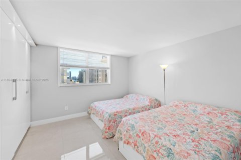 Copropriété à vendre à Hollywood, Floride: 2 chambres, 128.21 m2 № 2029246 - photo 16
