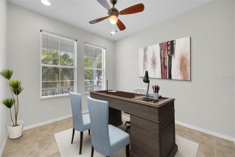 House in Apollo Beach, Florida 3 bedrooms, 143.63 sq.m. № 1666317 - photo 6