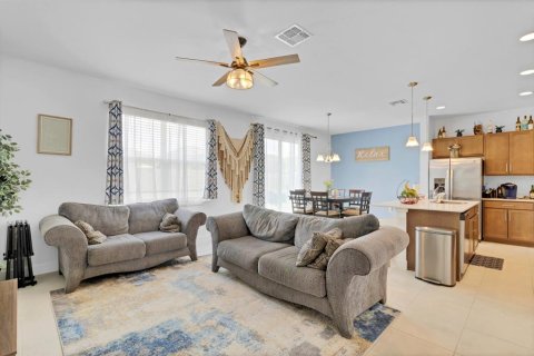 Townhouse in Sanford, Florida 3 bedrooms, 167.41 sq.m. № 1723876 - photo 10