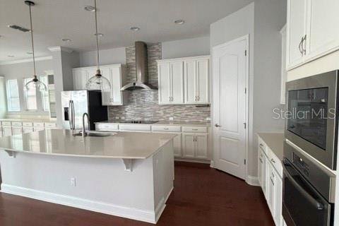 Casa en alquiler en Orlando, Florida, 4 dormitorios, 279.73 m2 № 2285681 - foto 4