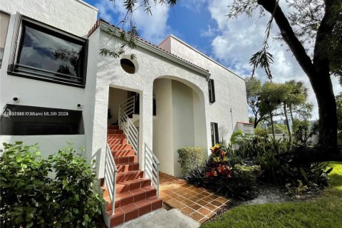 Кондоминиум с 3 спальнями в Авентура, Флорида № 2015767