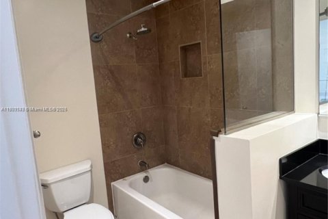 Снять в аренду кондоминиум в Авентура, Флорида 3 спальни, 106.19м2, № 2015767 - фото 13