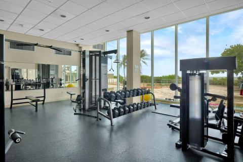 Condo in Miami Beach, Florida, 2 bedrooms  № 1852099 - photo 19