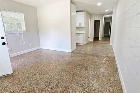 Apartamento en alquiler en Orlando, Florida, 2 dormitorios, 75.53 m2 № 1919214 - foto 3