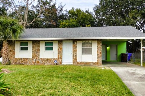 Casa en venta en Kissimmee, Florida, 3 dormitorios, 110.18 m2 № 1552673 - foto 1