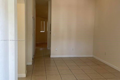 Condo in Homestead, Florida, 3 bedrooms  № 1745750 - photo 13