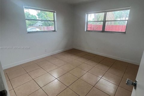 Casa en alquiler en Fort Lauderdale, Florida, 2 dormitorios, 212.37 m2 № 2080296 - foto 29