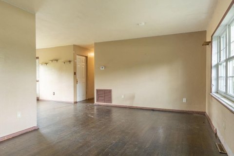Villa ou maison à louer à DeLand, Floride: 3 chambres, 106.28 m2 № 2378953 - photo 3