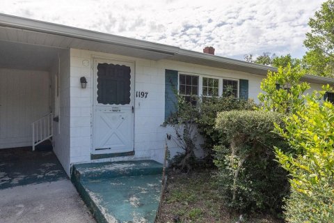 Villa ou maison à louer à DeLand, Floride: 3 chambres, 106.28 m2 № 2378953 - photo 2
