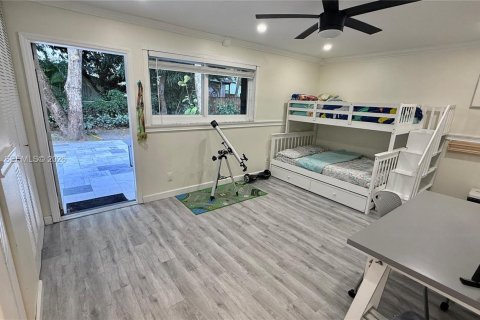 House in Davie, Florida 3 bedrooms, 161.65 sq.m. № 2063562 - photo 30