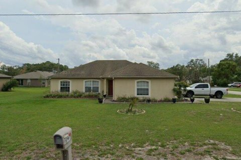 Villa ou maison à Deltona, Floride 4 chambres, 156.08 m2 № 2302761