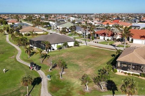 Terreno en venta en Punta Gorda, Florida № 1534643 - foto 10