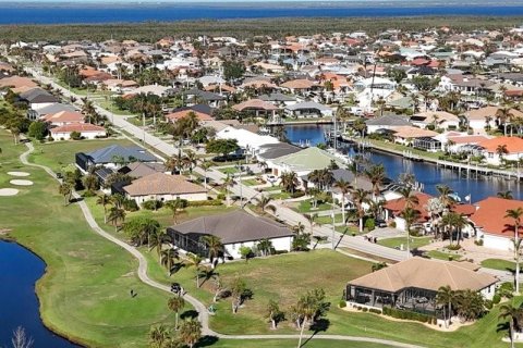 Terreno en venta en Punta Gorda, Florida № 1534643 - foto 17