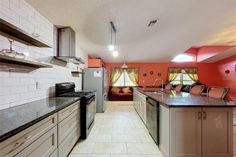 Купить виллу или дом в Дэвенпорт, Флорида 6 комнат, 148.64м2, № 2304333 - фото 24