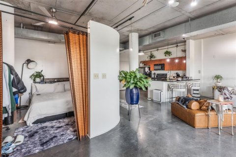 Купить кондоминиум в Орландо, Флорида 5 комнат, 125.88м2, № 1902202 - фото 10