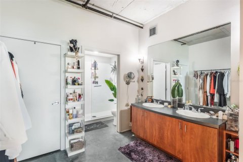 Купить кондоминиум в Орландо, Флорида 5 комнат, 125.88м2, № 1902202 - фото 16