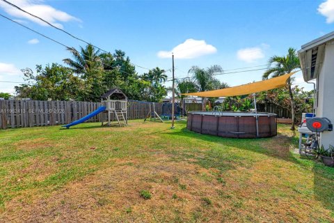 Casa en venta en Homestead, Florida, 3 dormitorios, 174.28 m2 № 2026205 - foto 27