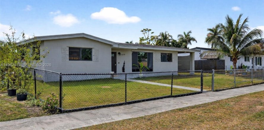 Casa en Homestead, Florida 3 dormitorios, 174.28 m2 № 2026205