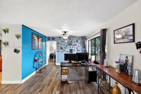 Casa en venta en Homestead, Florida, 3 dormitorios, 174.28 m2 № 2026205 - foto 20