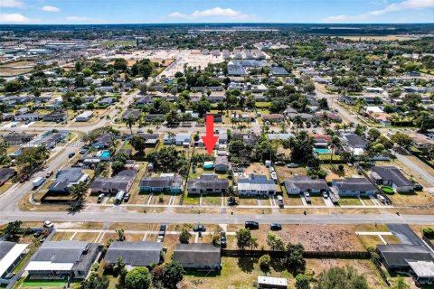 Casa en venta en Homestead, Florida, 3 dormitorios, 174.28 m2 № 2026205 - foto 10