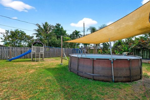 Casa en venta en Homestead, Florida, 3 dormitorios, 174.28 m2 № 2026205 - foto 28