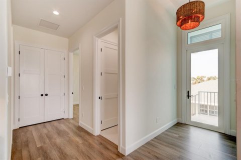 Casa en venta en New Smyrna Beach, Florida, 4 dormitorios, 234.76 m2 № 2224608 - foto 13