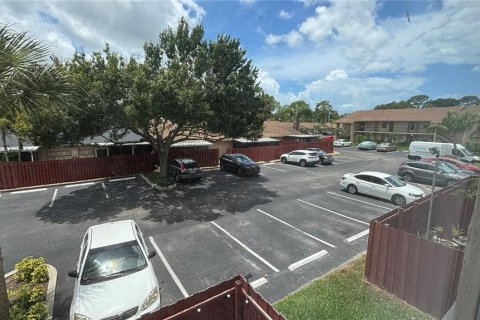 Condo in Sarasota, Florida, 2 bedrooms  № 1734369 - photo 26