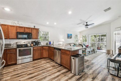 Copropriété à louer à Lutz, Floride: 3 chambres, 150.87 m2 № 2420400 - photo 8