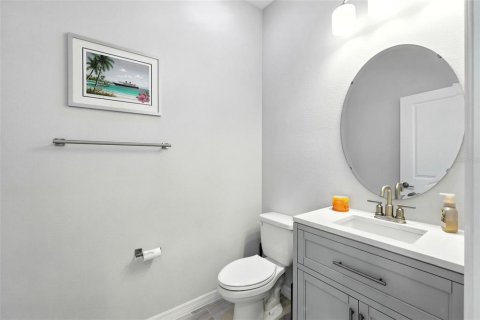 Casa en venta en Clermont, Florida, 5 dormitorios, 240.34 m2 № 1906017 - foto 30