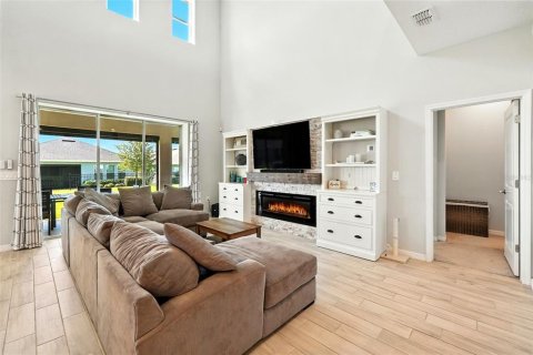 Casa en venta en Clermont, Florida, 5 dormitorios, 240.34 m2 № 1906017 - foto 16