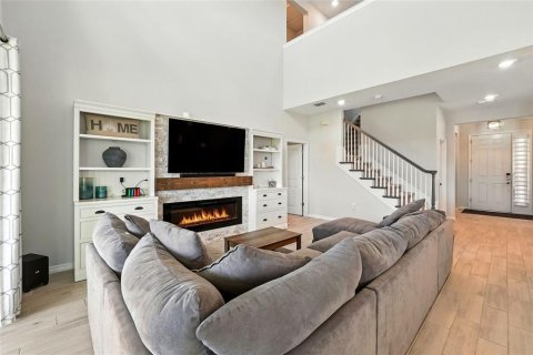 Casa en venta en Clermont, Florida, 5 dormitorios, 240.34 m2 № 1906017 - foto 19