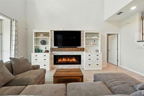 Casa en venta en Clermont, Florida, 5 dormitorios, 240.34 m2 № 1906017 - foto 18