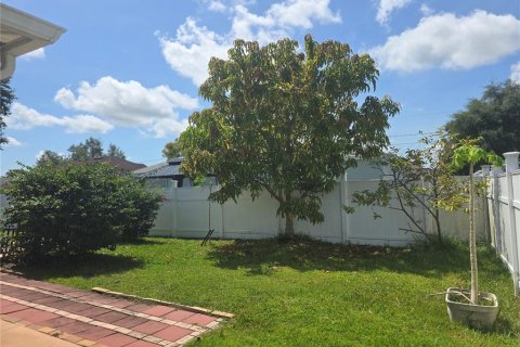 House in Kissimmee, Florida 3 bedrooms, 125.7 sq.m. № 1869776 - photo 7