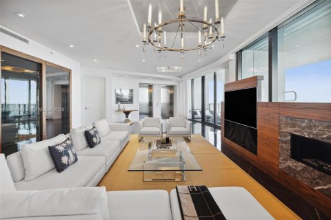 Condo in Sunny Isles Beach, Florida, 3 bedrooms  № 2004779 - photo 4