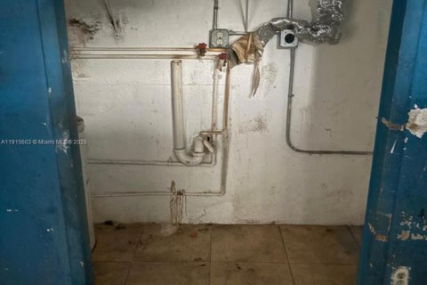 Villa ou maison à vendre à Pompano Beach, Floride: 3 chambres, 127.55 m2 № 2037619 - photo 25