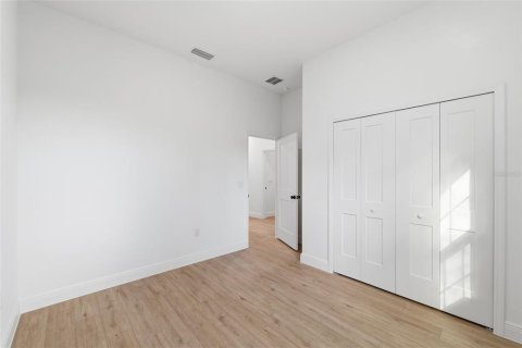 Villa ou maison à louer à Dunnellon, Floride: 4 chambres, 167.13 m2 № 2096034 - photo 25