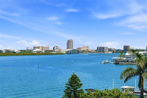 Touwnhouse à vendre à Clearwater, Floride: 3 chambres, 189.61 m2 № 2104670 - photo 29