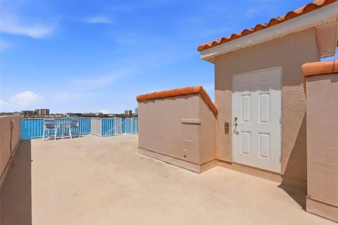 Touwnhouse à vendre à Clearwater, Floride: 3 chambres, 189.61 m2 № 2104670 - photo 27
