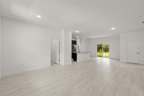 Villa ou maison à vendre à Citrus Springs, Floride: 4 chambres, 169.73 m2 № 1852856 - photo 5