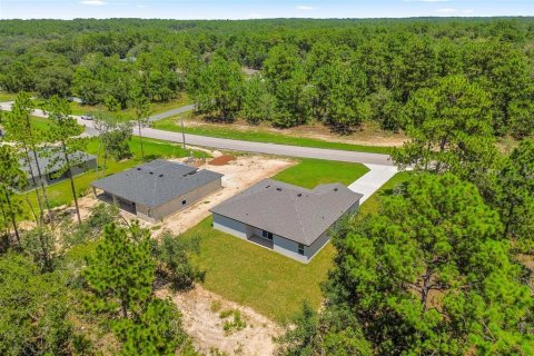 Villa ou maison à vendre à Citrus Springs, Floride: 4 chambres, 169.73 m2 № 1852856 - photo 3