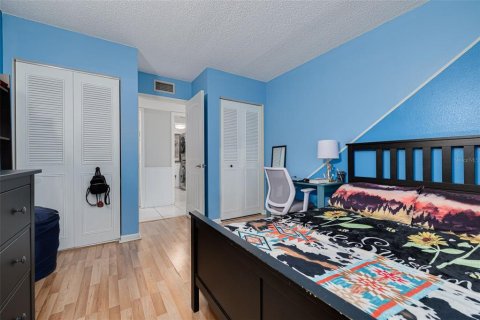 Condo in Tarpon Springs, Florida, 3 bedrooms  № 1761190 - photo 15