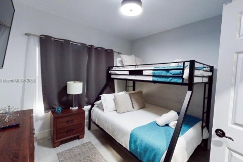 Купить виллу или дом в Майами, Флорида 4 спальни, 109.53м2, № 1895272 - фото 6